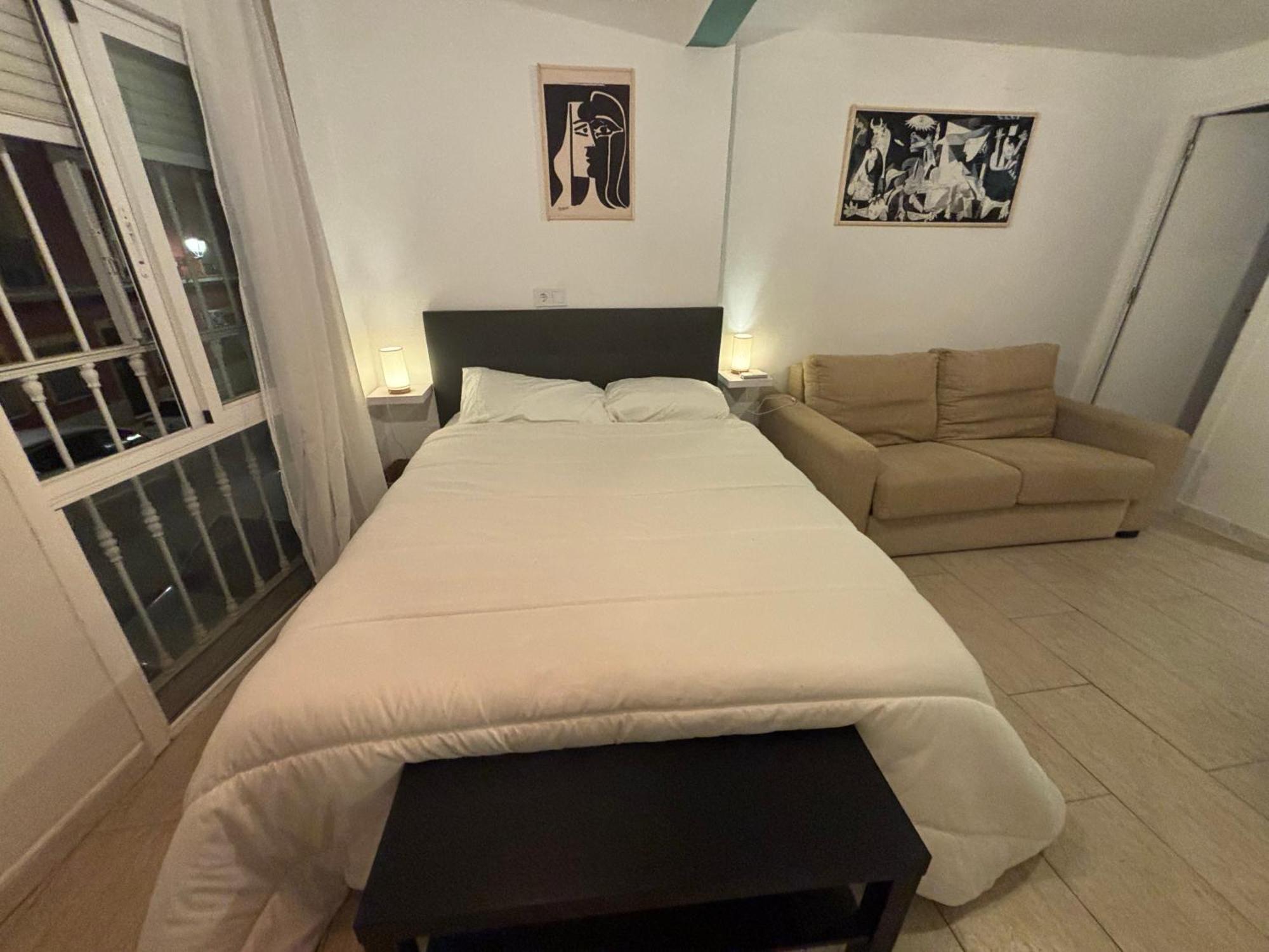 Loft Picasso Badajoz En Casco Historico Lägenhet Exteriör bild